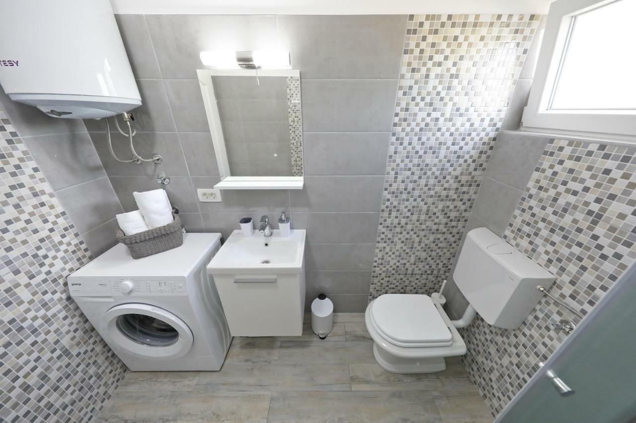 Apartmani Neva, Pridraga Eksteriør billede