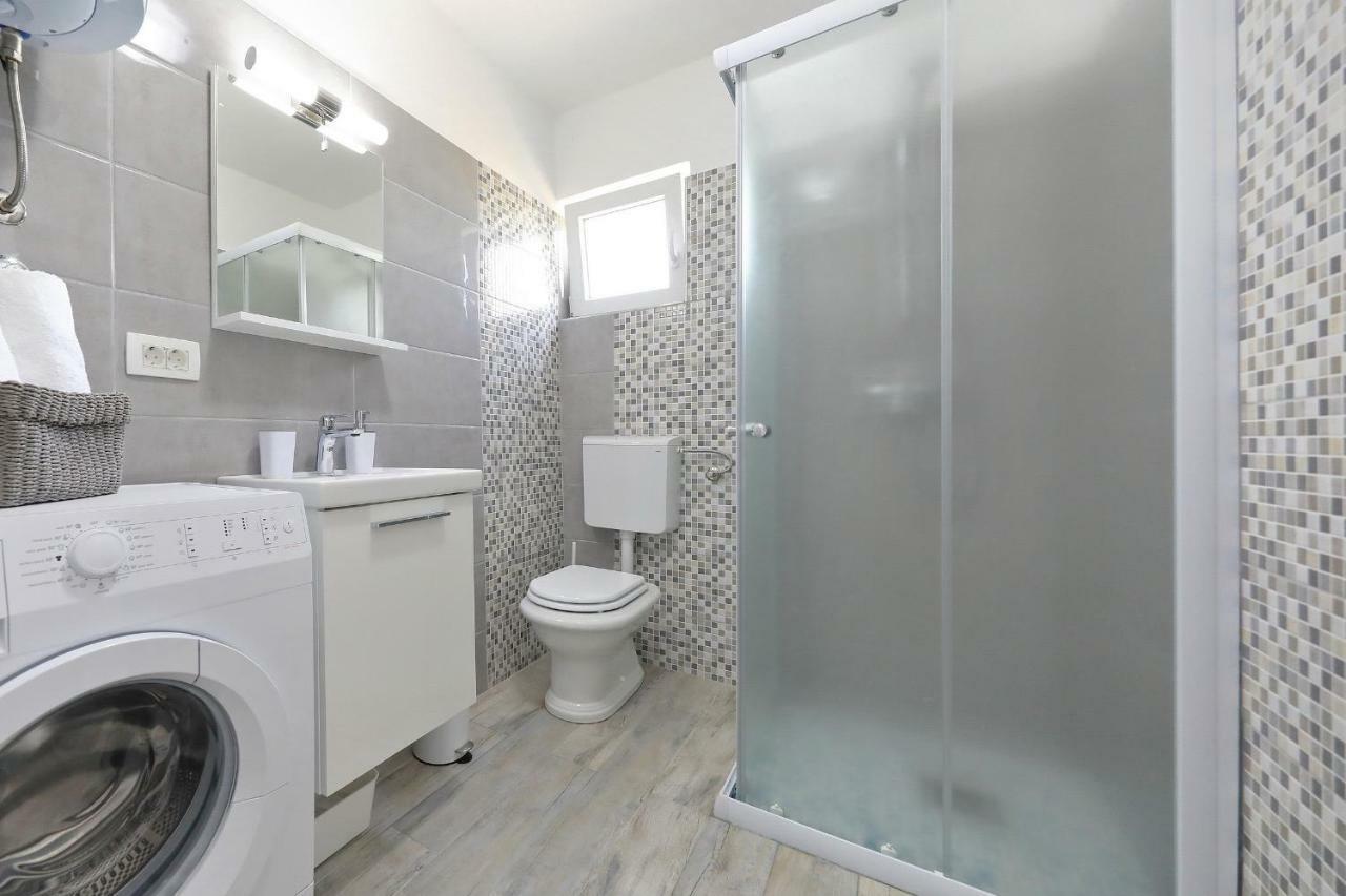 Apartmani Neva, Pridraga Eksteriør billede